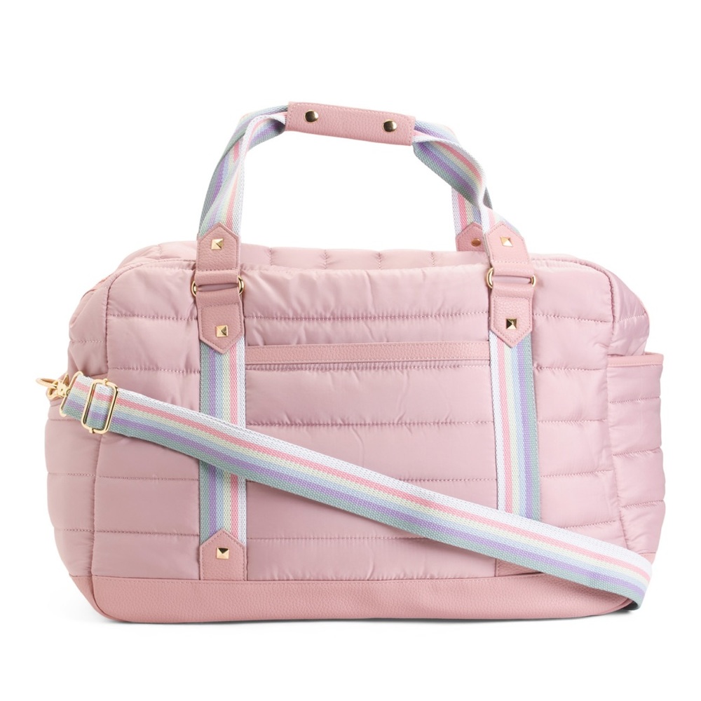 🎉LAST CHANCE🎉 CYNTHIA ROWLEY
Chevron Quilted Duffel